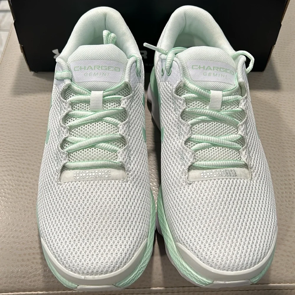 Under Armour Women Charged Gemini - Picture 2 of 10